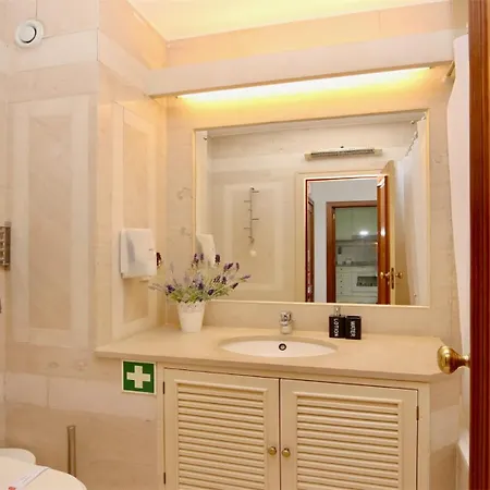 Apartment Al Charb Topfloor Sea View, Ar Con, Pool - Cleverdetails Vilamoura
