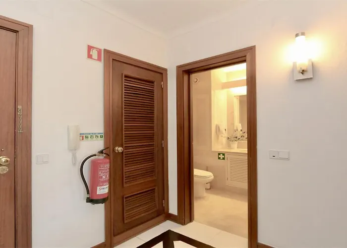 Al Charb Topfloor Sea View, Ar Con, Pool - Cleverdetails Apartamento Vilamoura