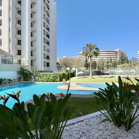 Al Charb Topfloor Sea View, Ar Con, Pool - Cleverdetails Apartamento *
