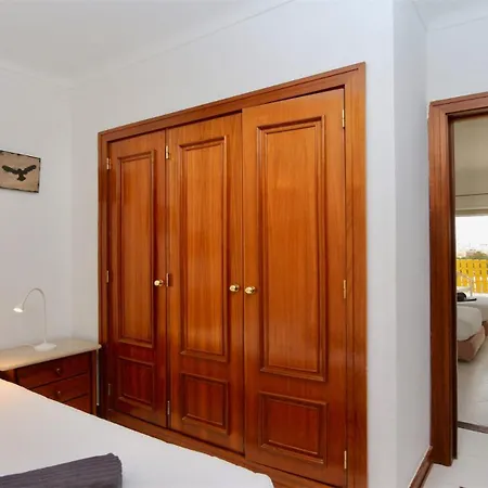 Al Charb Topfloor Sea View, Ar Con, Pool - Cleverdetails Apartamento *