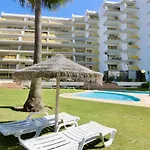 Al Charb Topfloor Sea View, Ar Con, Pool - Cleverdetails